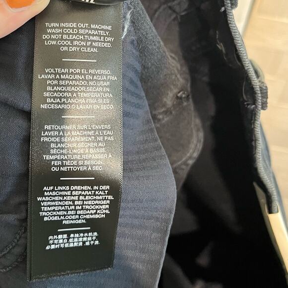 7 For All Mankind Easy Slim Jean In Sunbeam Women’s Size 28 Revolve Denim - Picture 12 of 16